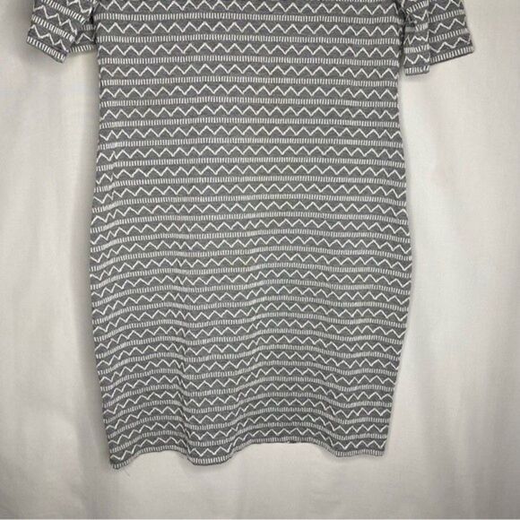 Xhiliration Black White Chevron Stretch Bodycon Short Sleeve Textured Dress L - Picture 7 of 9